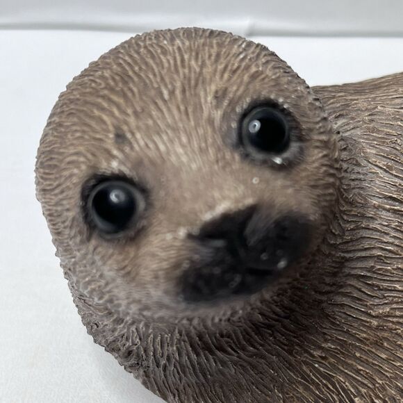 Vintage 1981 Sandicast By Sandra Brue Brown Harp Seal Pup Sculpture Figurine 7" - Picture 2 of 16